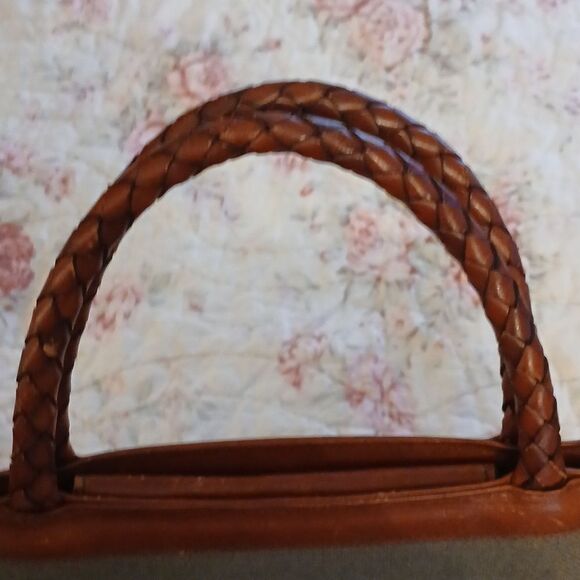 BRAHMIN  - Picture 5 of 6